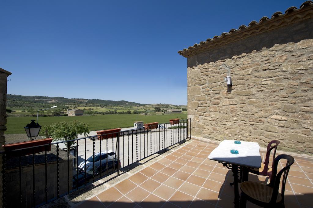 Hostal Palouet De Segarra Bagian luar foto