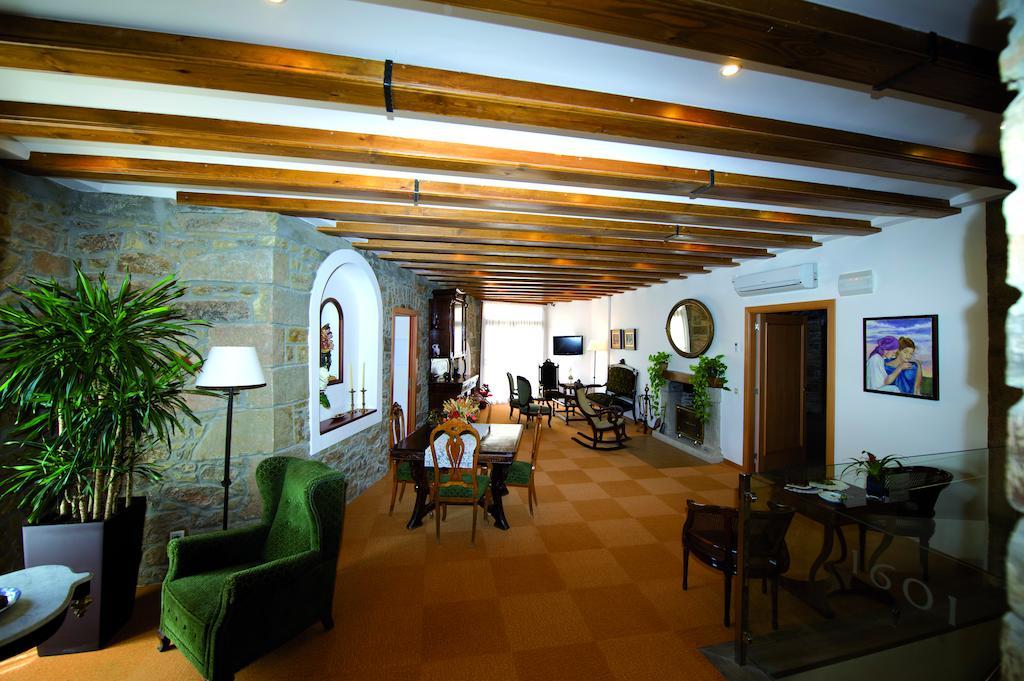 Hostal Palouet De Segarra Bagian luar foto