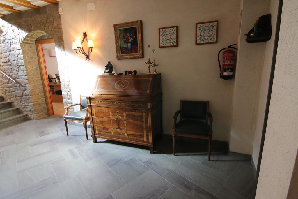 Hostal Palouet De Segarra Bagian luar foto